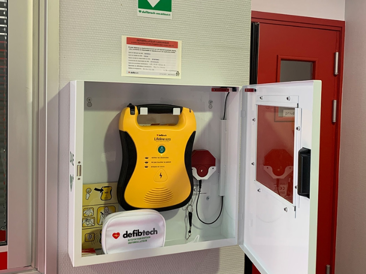 Utilisation défibrillateur 3 heures